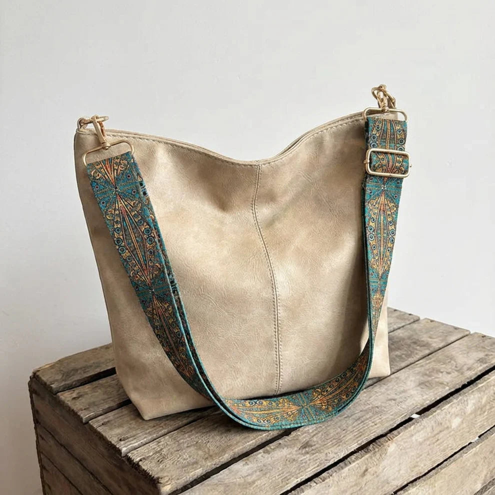 Chelsey | Spacious and organised — Vegan Leather Work Bag with compartments