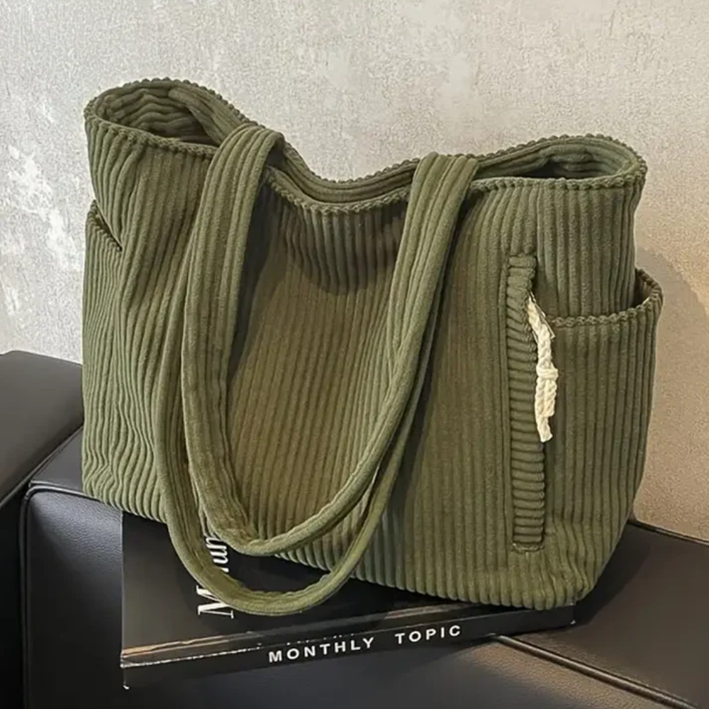 Sienna | Spacious and eye-catching — VeganLeather Tote with Cord Detail