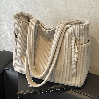 Sienna | Spacious and eye-catching — VeganLeather Tote with Cord Detail