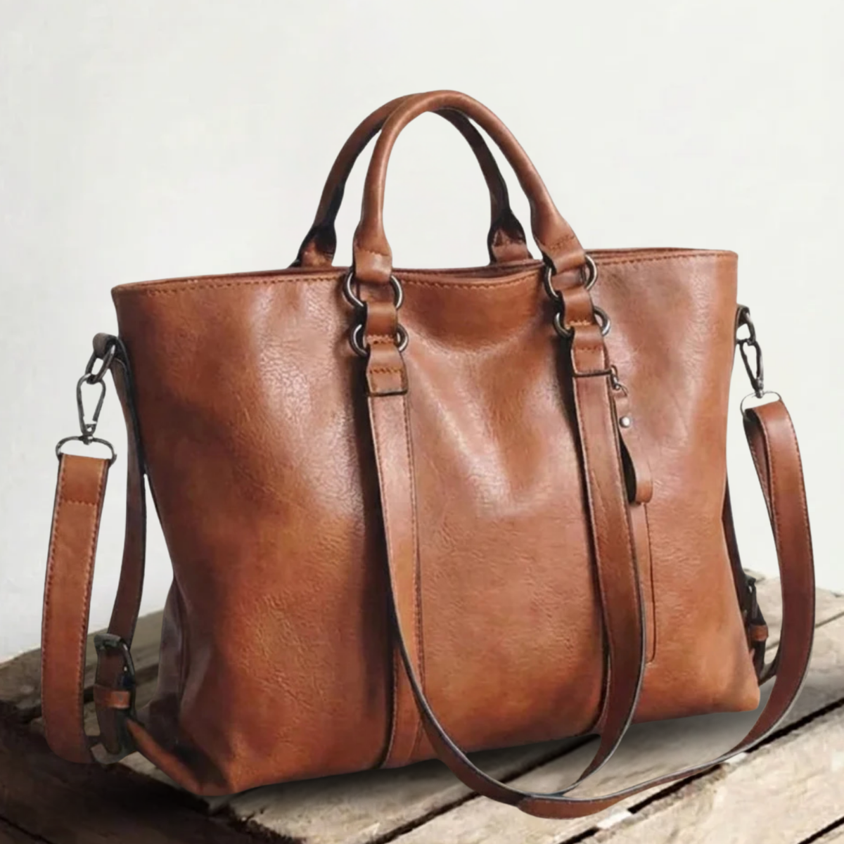 Charlotte | Comfortable to wear — Leather Shoulder Bag