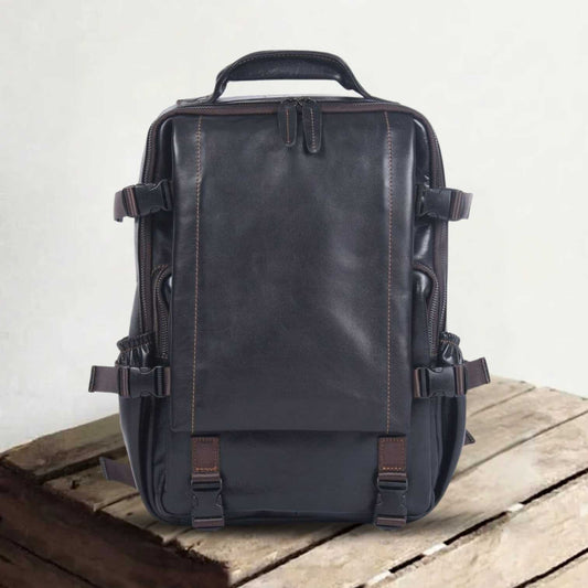 Matthew | Laptop backpack made of Vegan Leather for work and travel