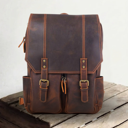 Robert | Sturdy travel backpack made of Vegan Leather