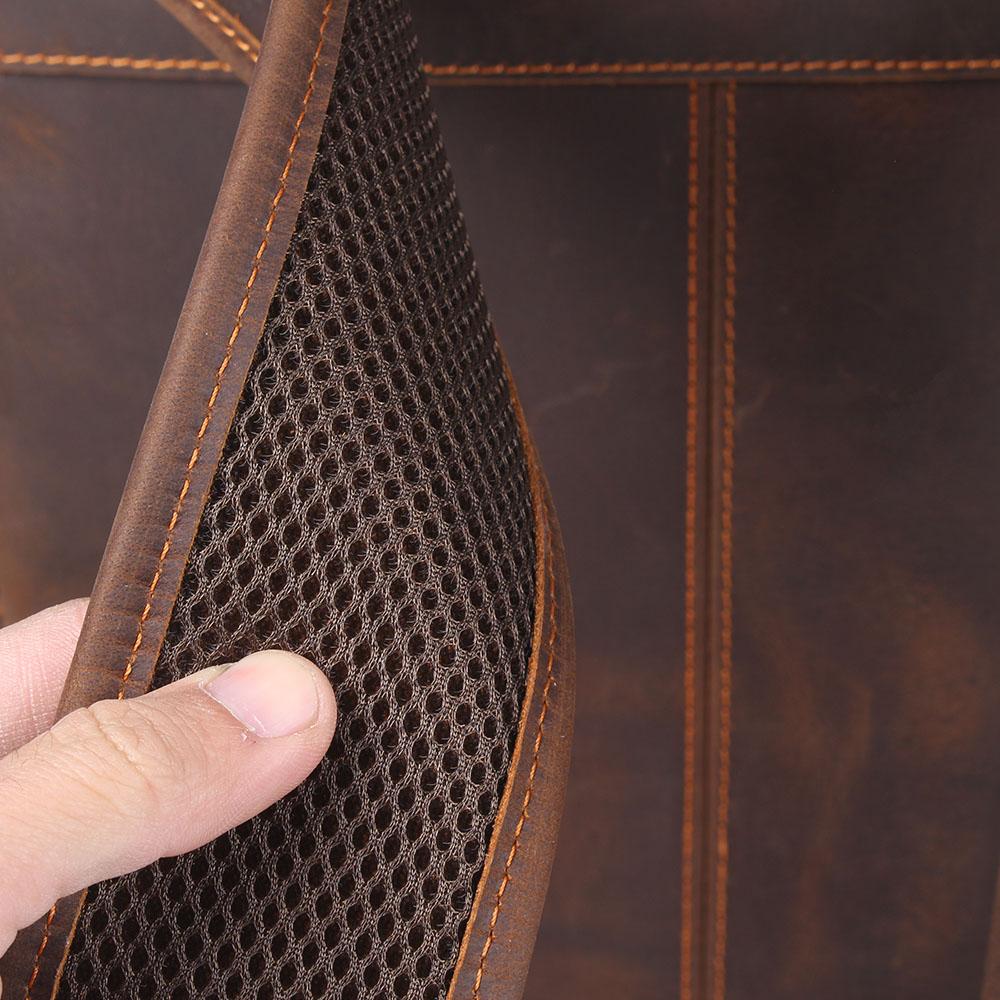 Robert | Sturdy travel backpack made of Vegan Leather