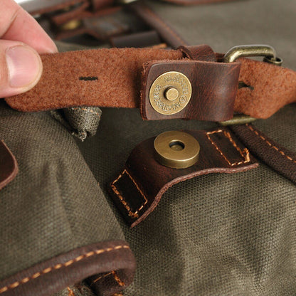John | Robust canvas backpack made of Vegan Leather