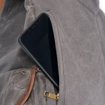 James | Backpack for everyday use made of Vegan Leather