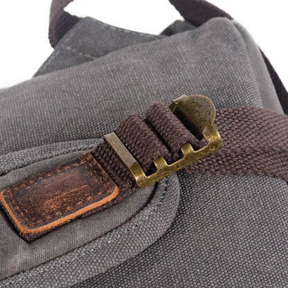 James | Backpack for everyday use made of Vegan Leather