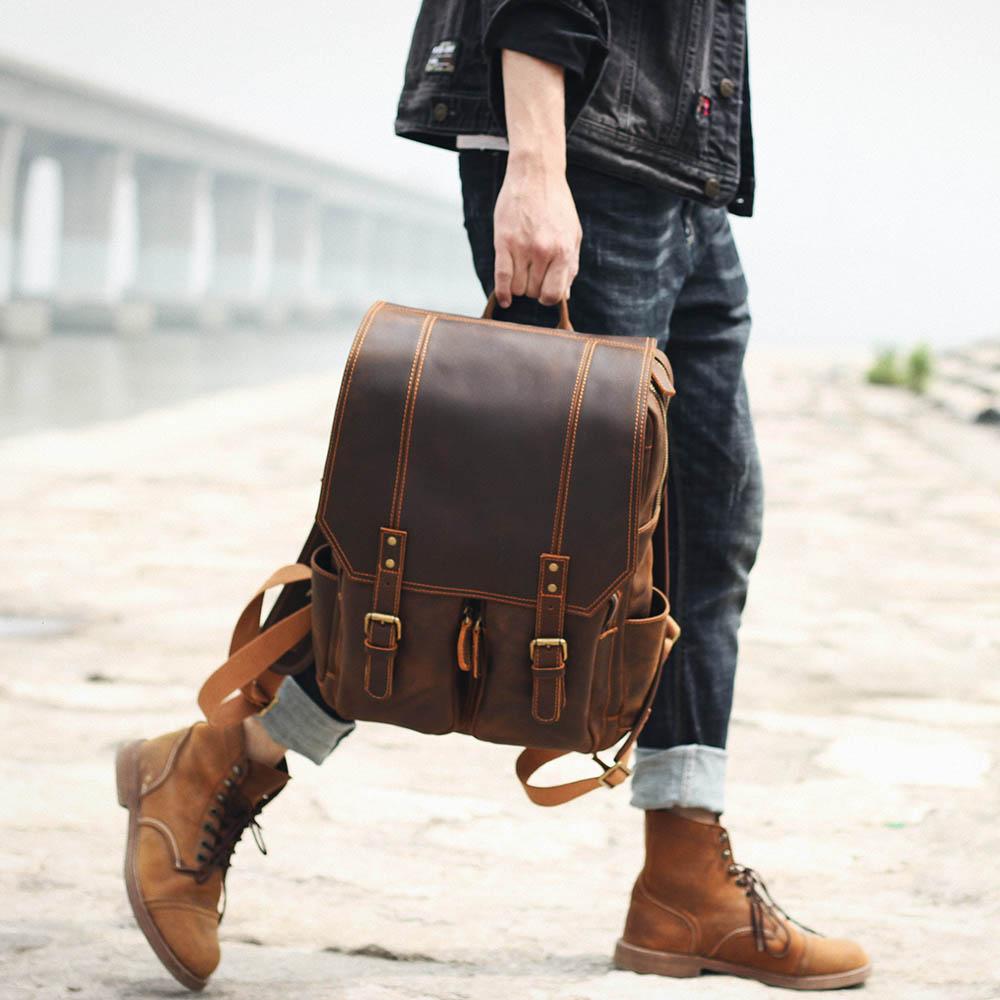 Robert | Sturdy travel backpack made of Vegan Leather