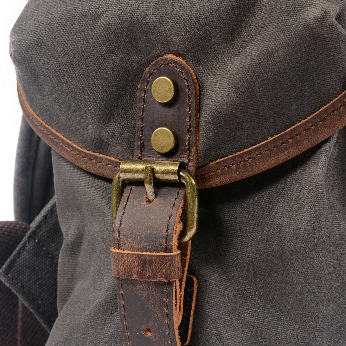 James | Backpack for everyday use made of Vegan Leather