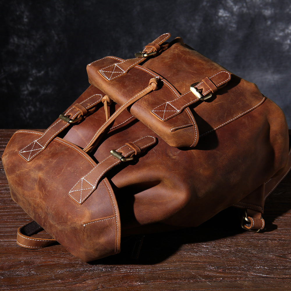 Jeffrey | Classic backpack made of Vegan Leather