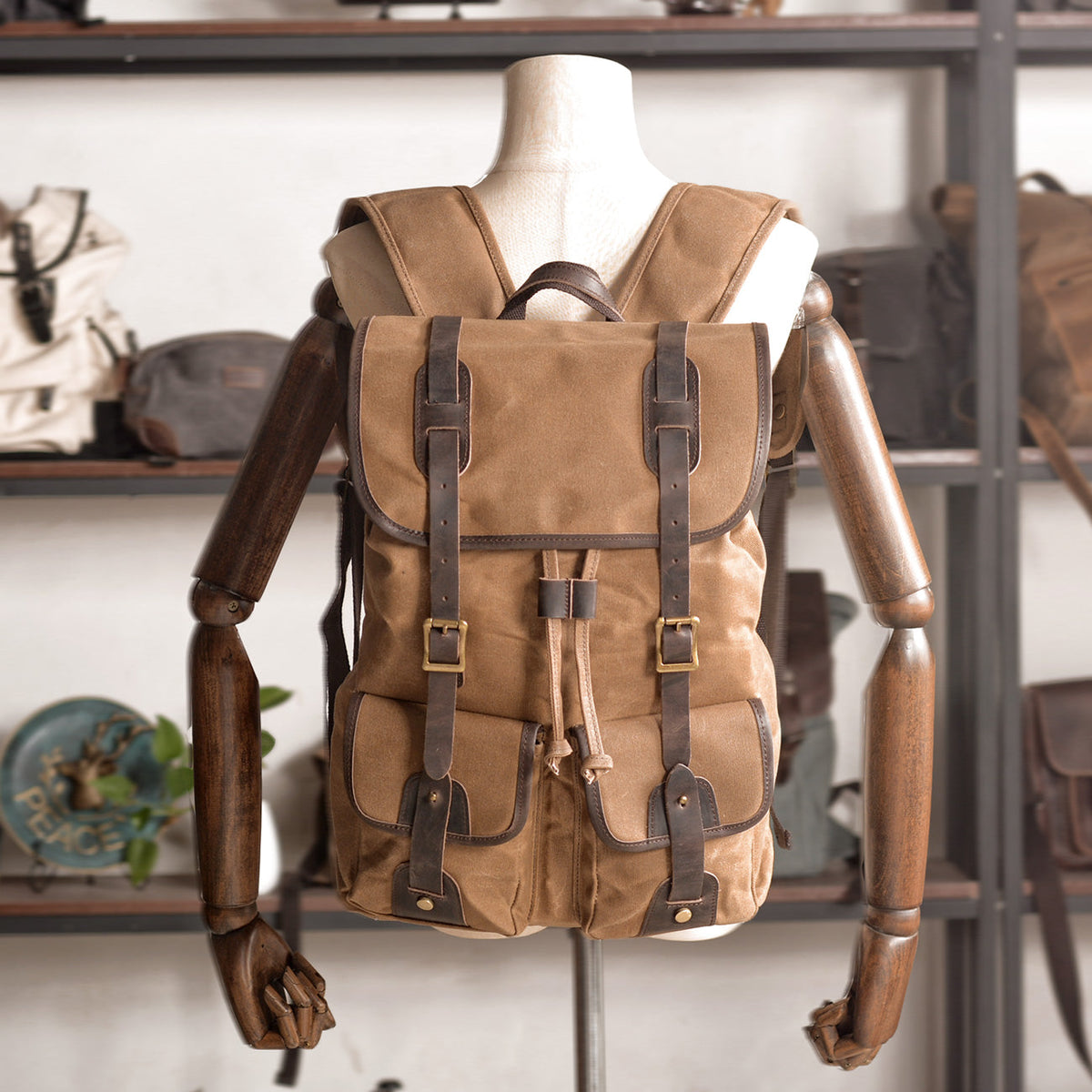 Marcus | Canvas travel backpack made of Vegan Leather