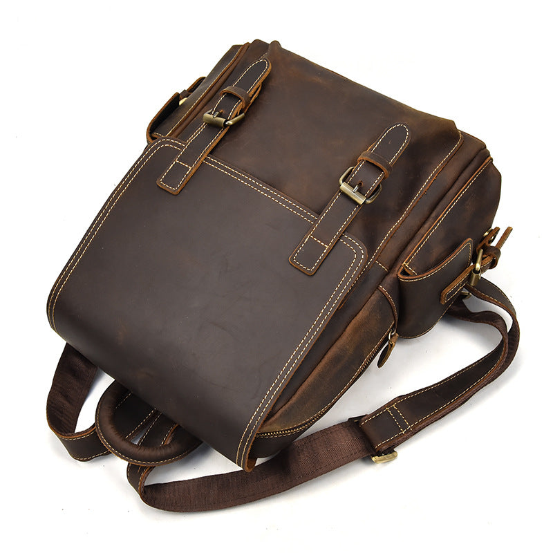 Nathan | Waterproof backpack made of Vegan Leather